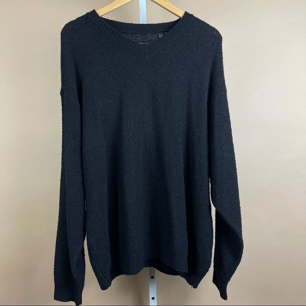 Men's Vintage XL Italian Wool V Neck Sweater Classic Warm Winter Slouchy Office